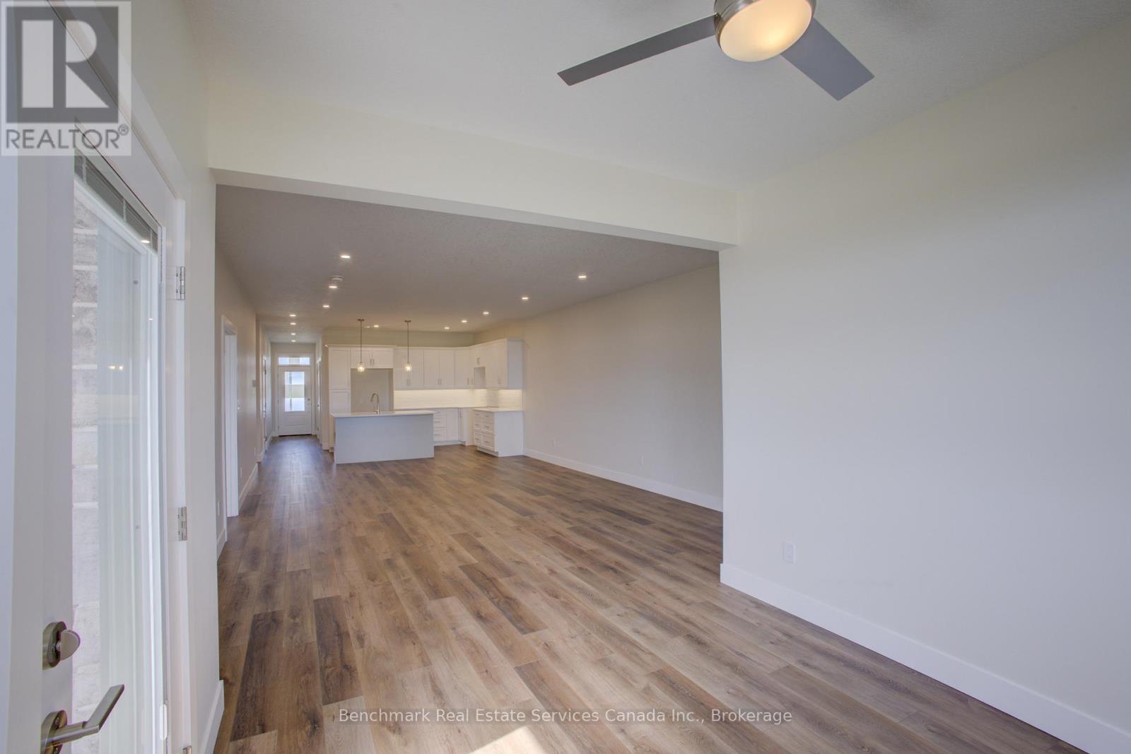 59 Cavalier Crescent Property Photo 20