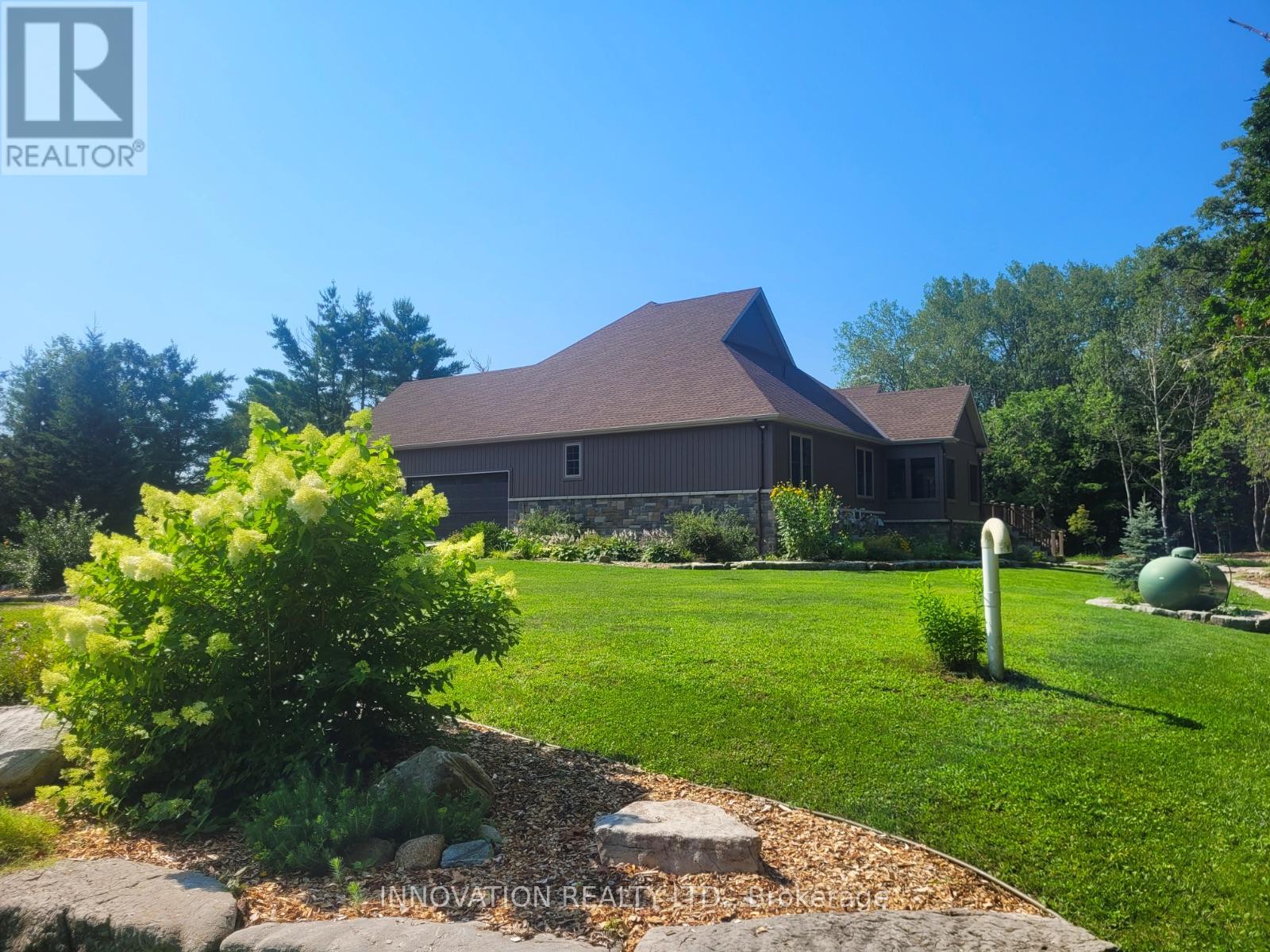 270 Maclarens Side Road Property Photo 37
