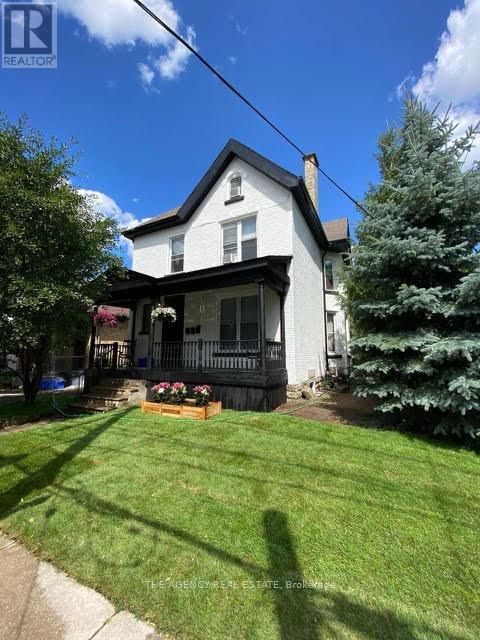 870 QUEENS AVENUE Property Photo 1