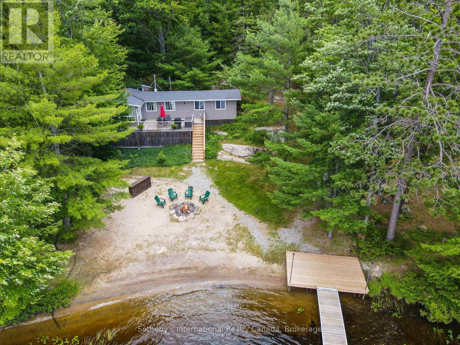 1040 Kahshe Lake Property Photo 36