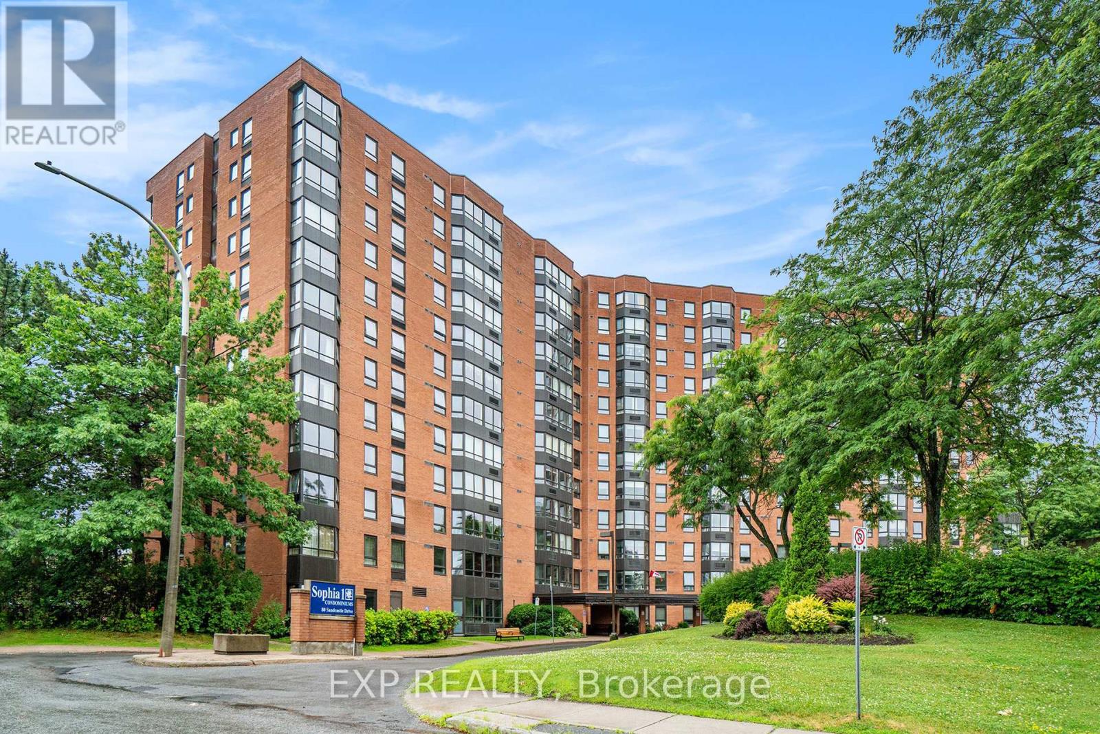 404 - 80 SANDCASTLE DRIVE Property Photo 1