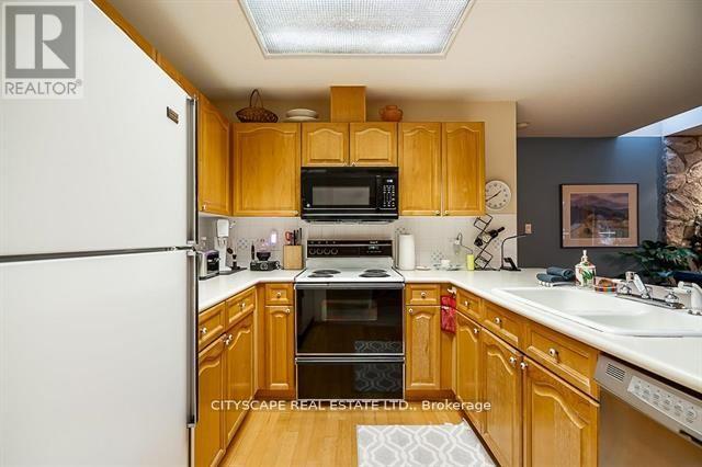 31 - 4636 Blackcomb Way Property Photo 2