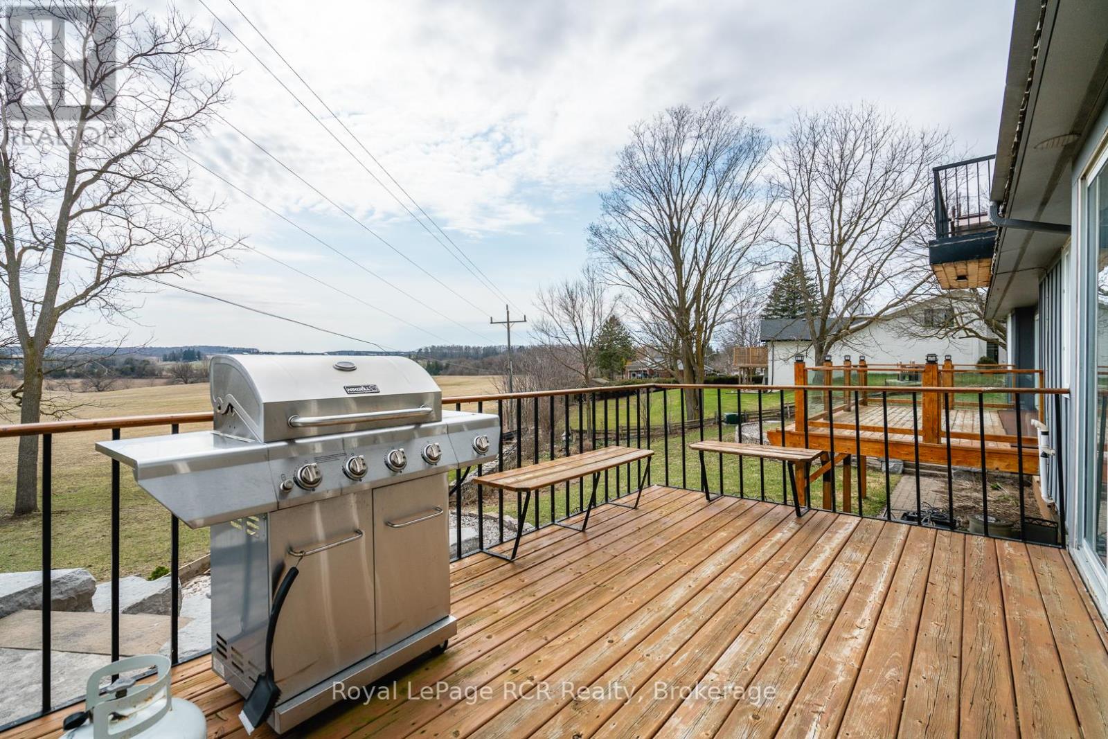 136 4th Avenue Property Photo 2