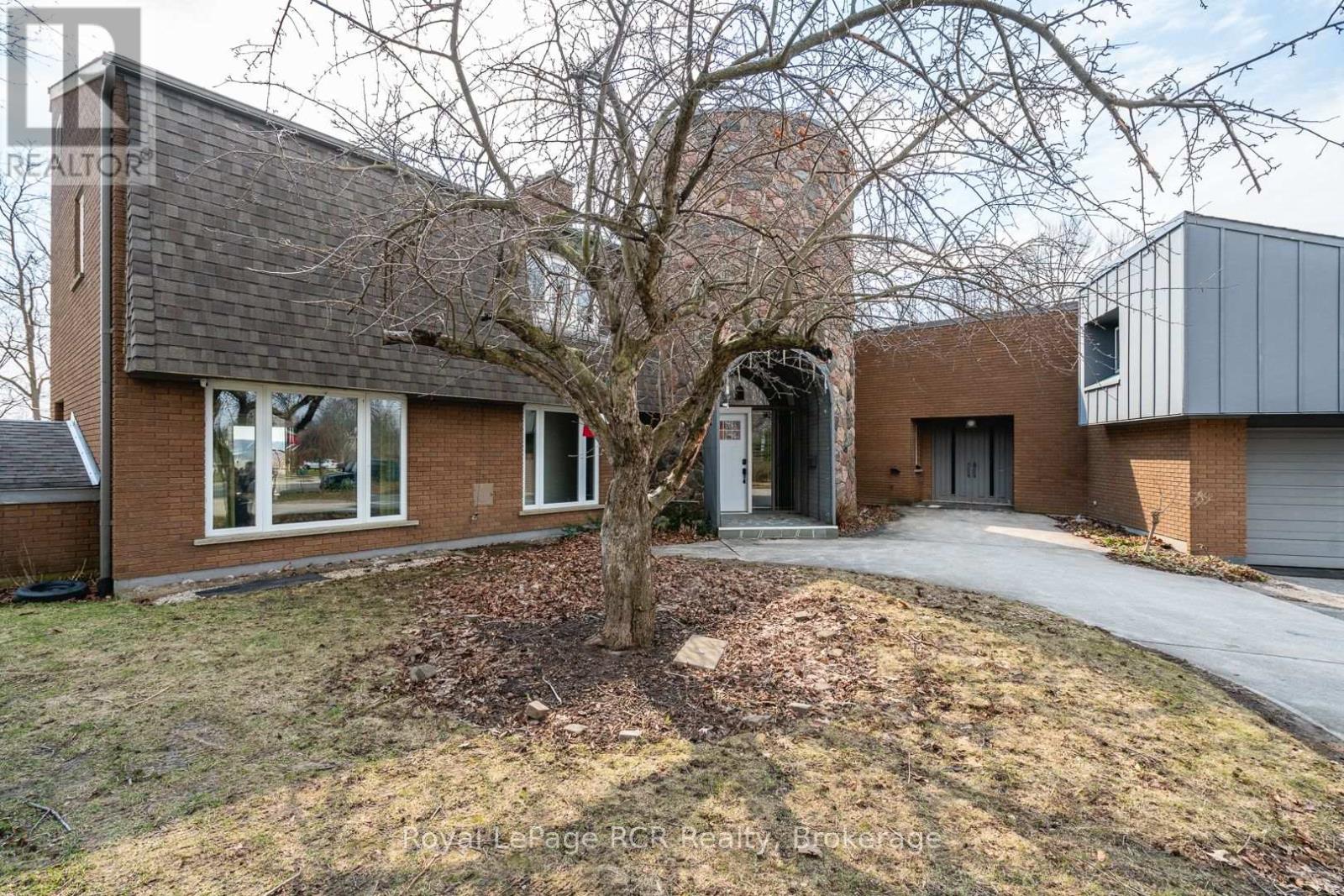 136 4th Avenue Property Photo 12