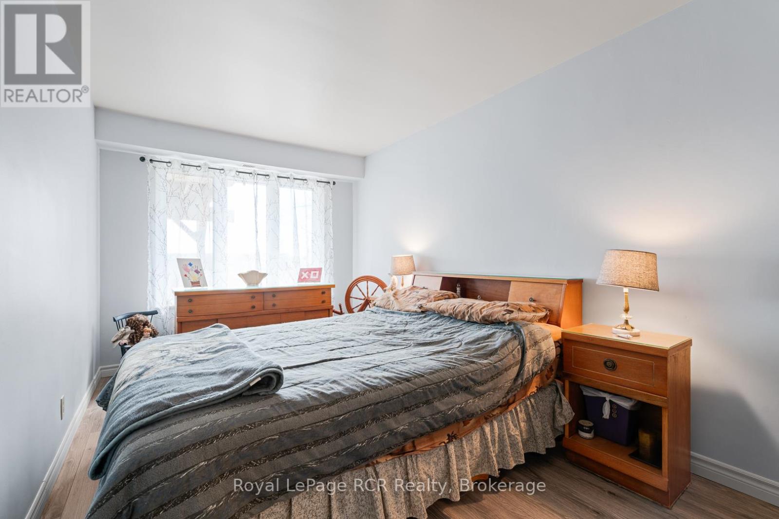 136 4th Avenue Property Photo 20