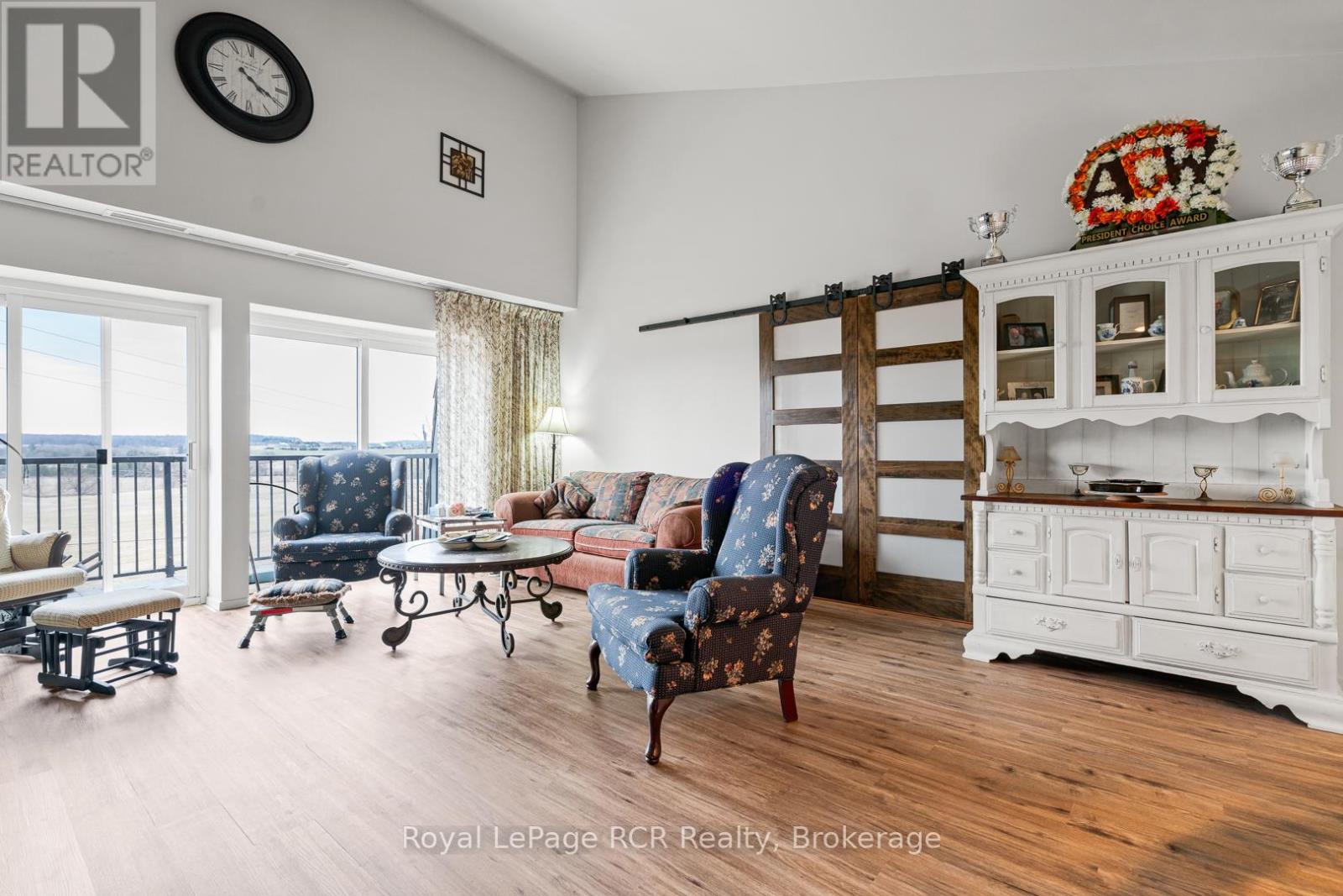 136 4th Avenue Property Photo 25