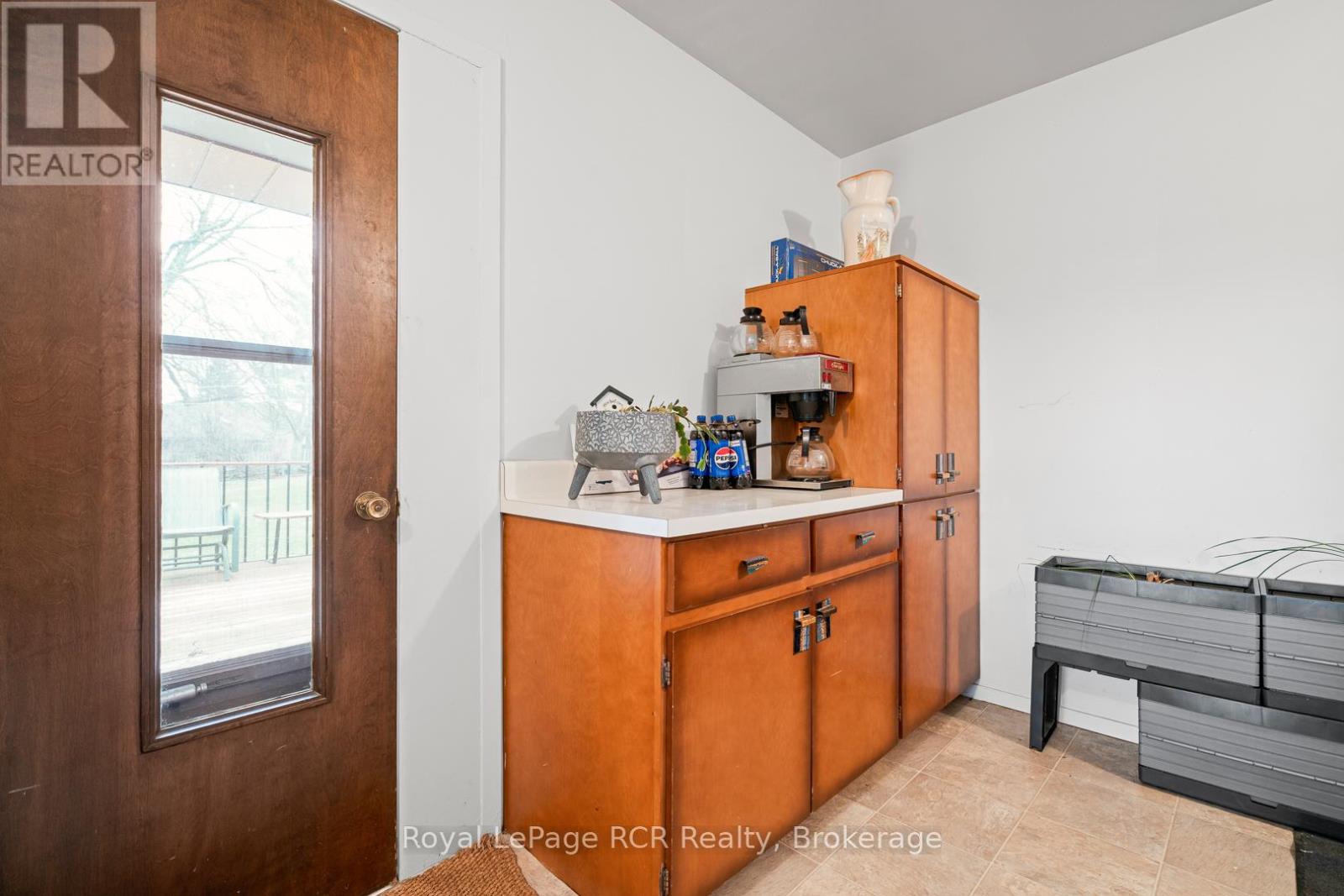 136 4th Avenue Property Photo 35