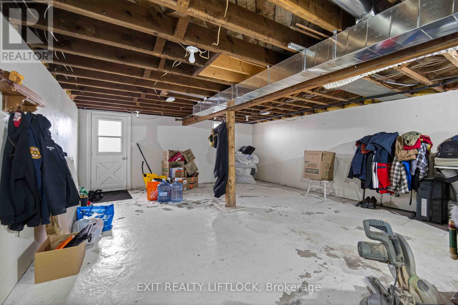 1833 Keene Road Property Photo 30