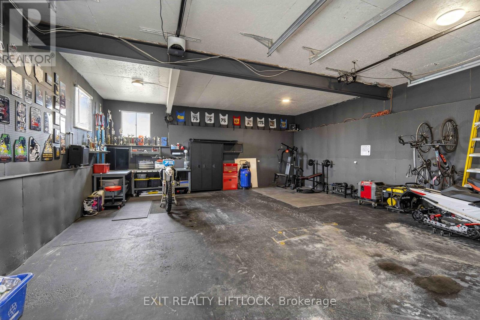 1833 Keene Road Property Photo 39