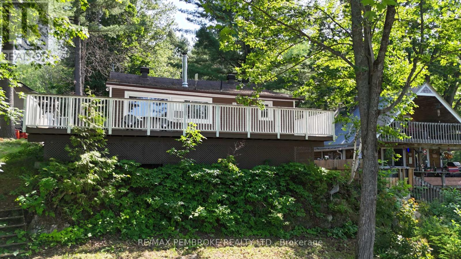 80 Macgregor Bay Trail Property Photo 2