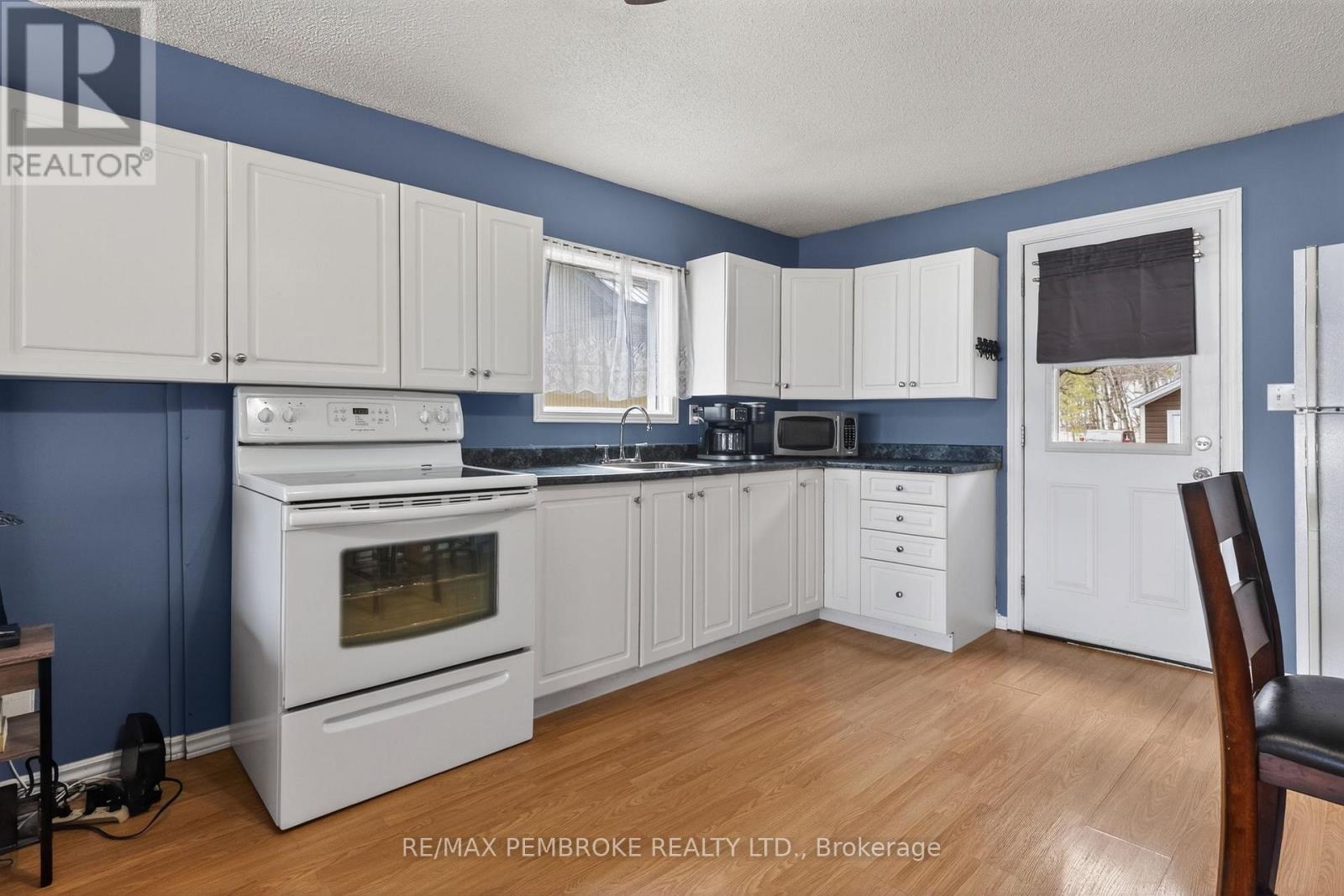 80 Macgregor Bay Trail Property Photo 35