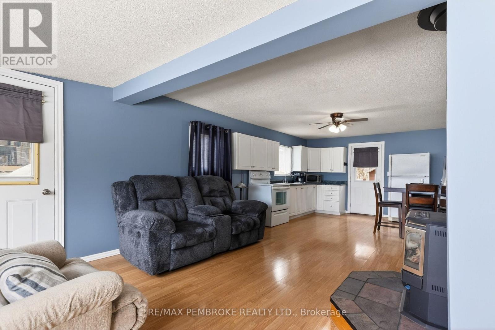 80 Macgregor Bay Trail Property Photo 37