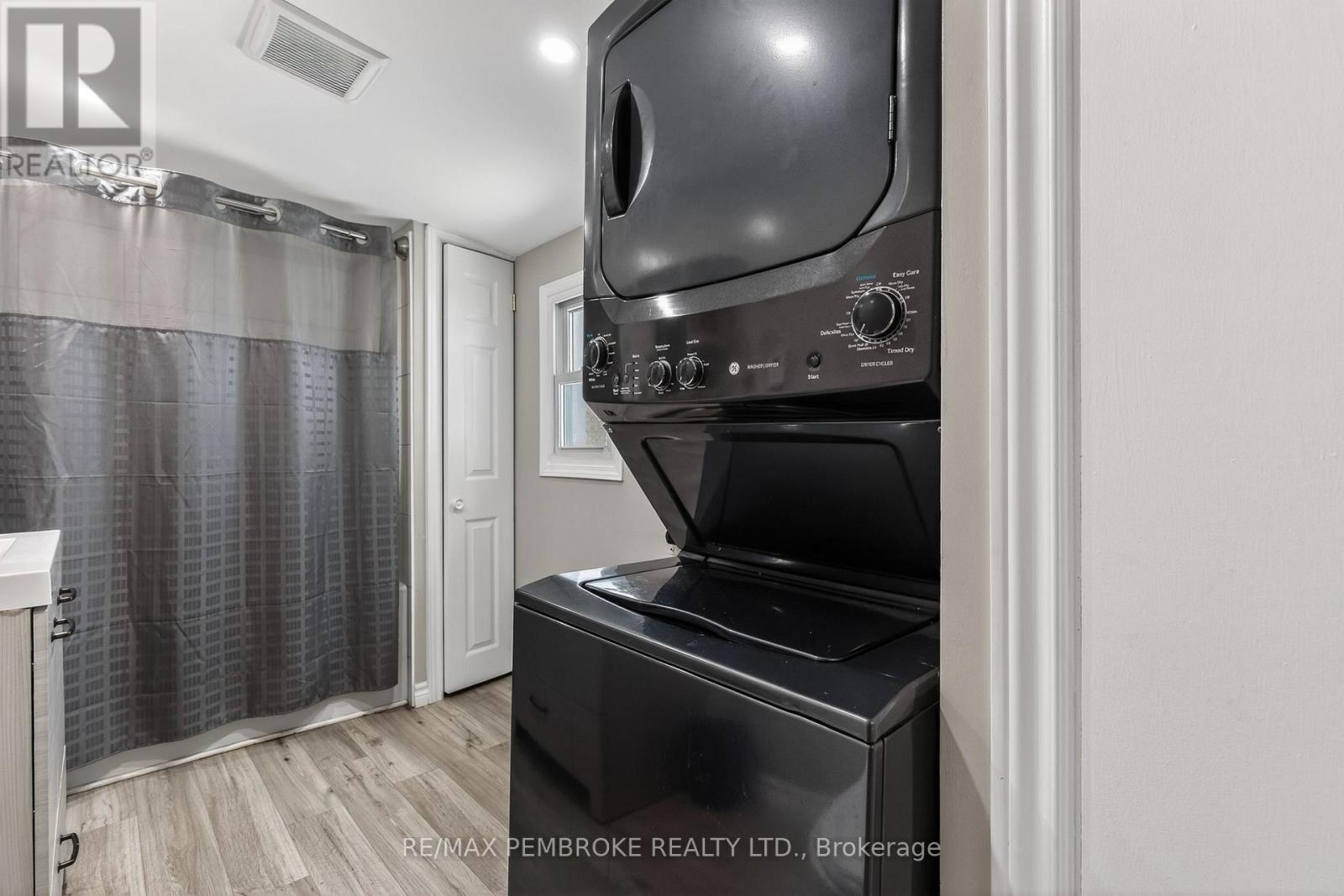 80 Macgregor Bay Trail Property Photo 44