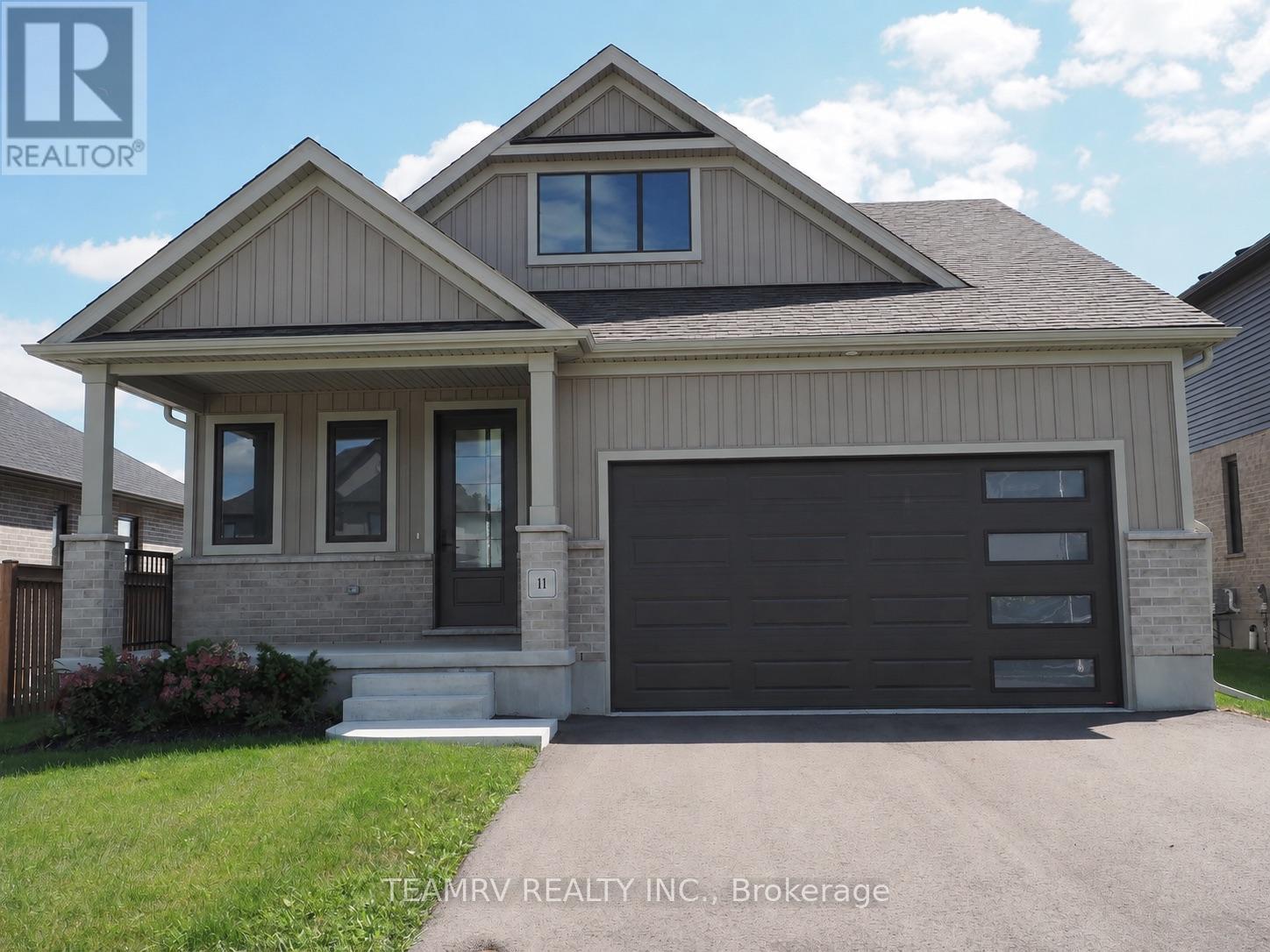 11 Sycamore Drive Property Photo 1