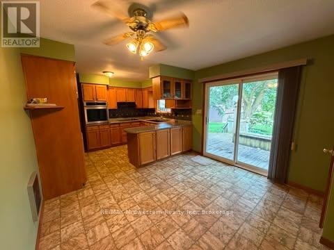 69 Louise Street Property Photo 11