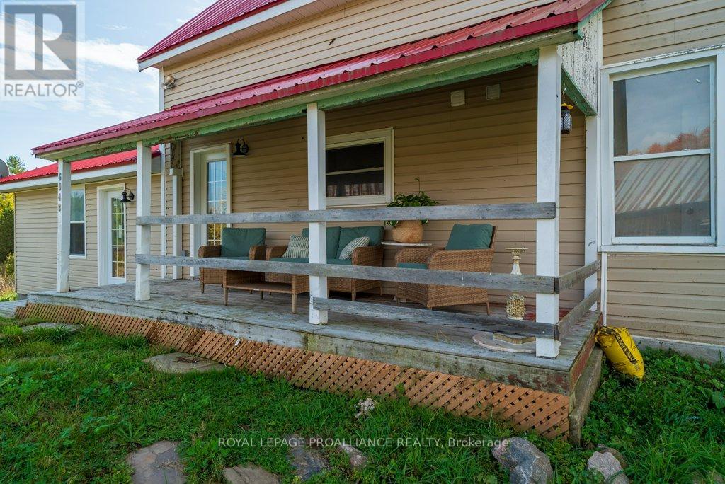 5948 Ardoch Road Property Photo 3
