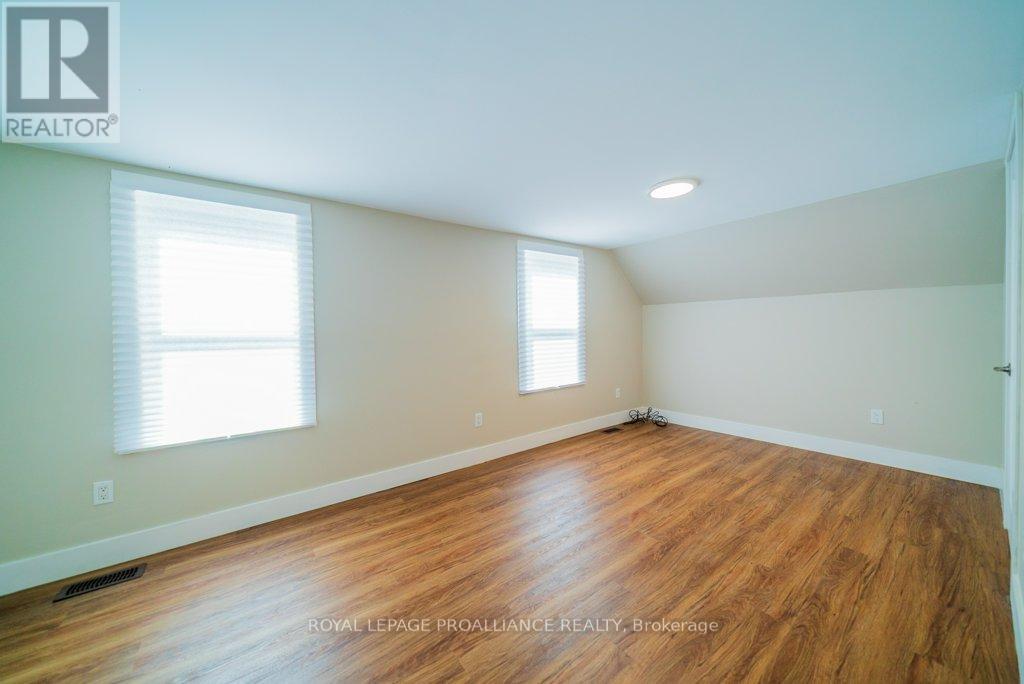 5948 Ardoch Road Property Photo 25