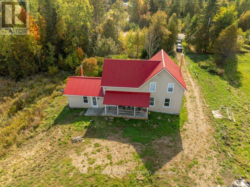 5948 Ardoch Road Property Photo 33
