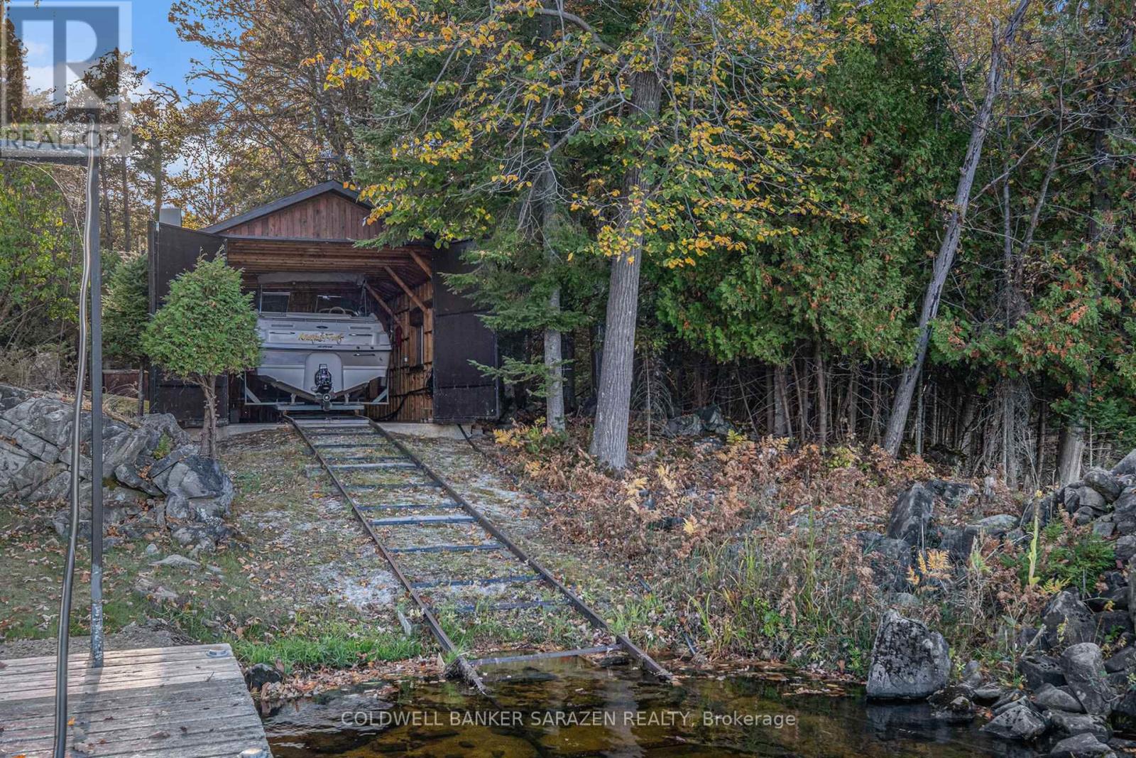 188 Morris Island Drive Property Photo 29