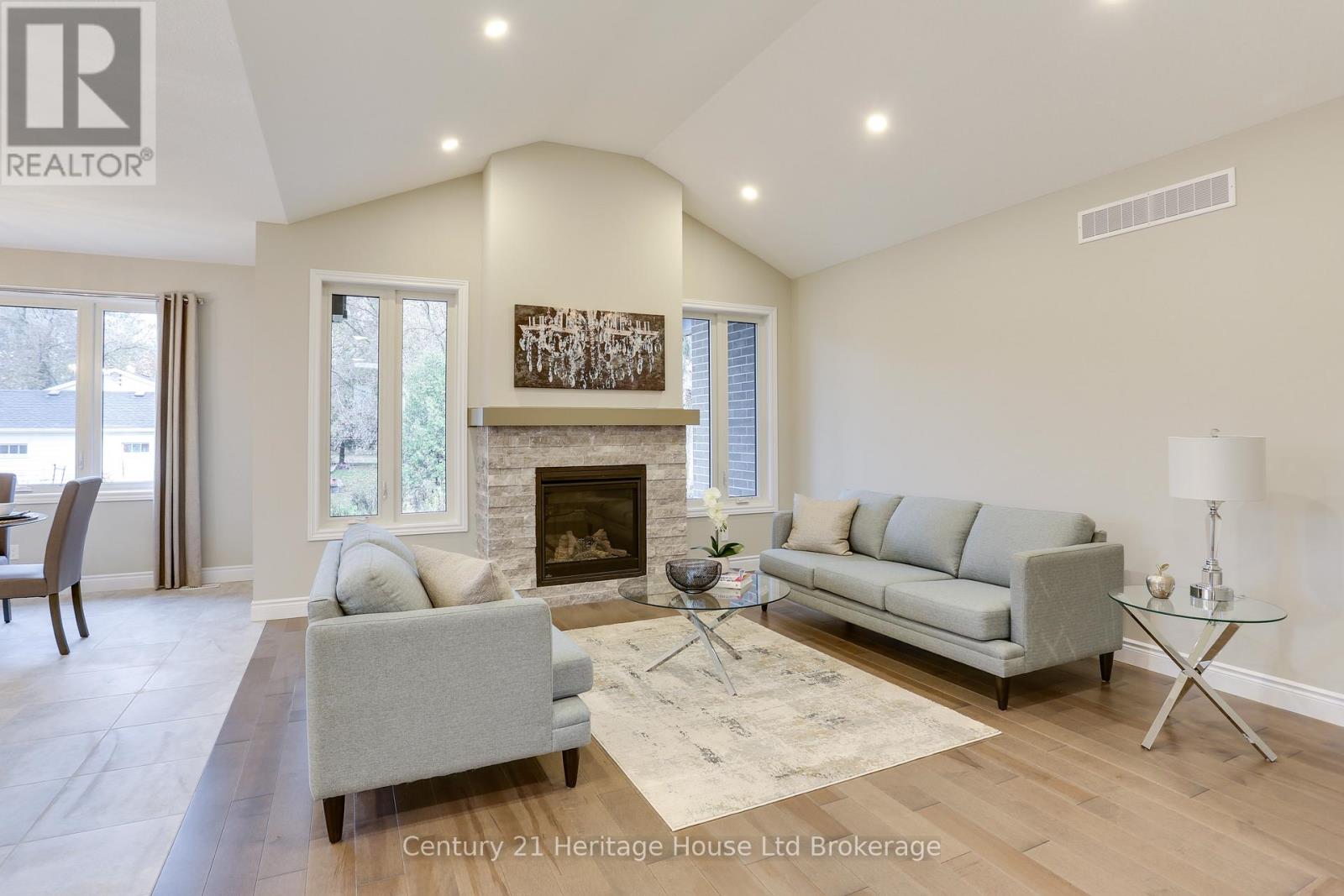 114 Beech Boulevard Property Photo 12