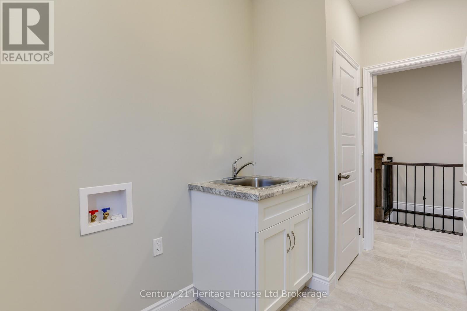 114 Beech Boulevard Property Photo 23