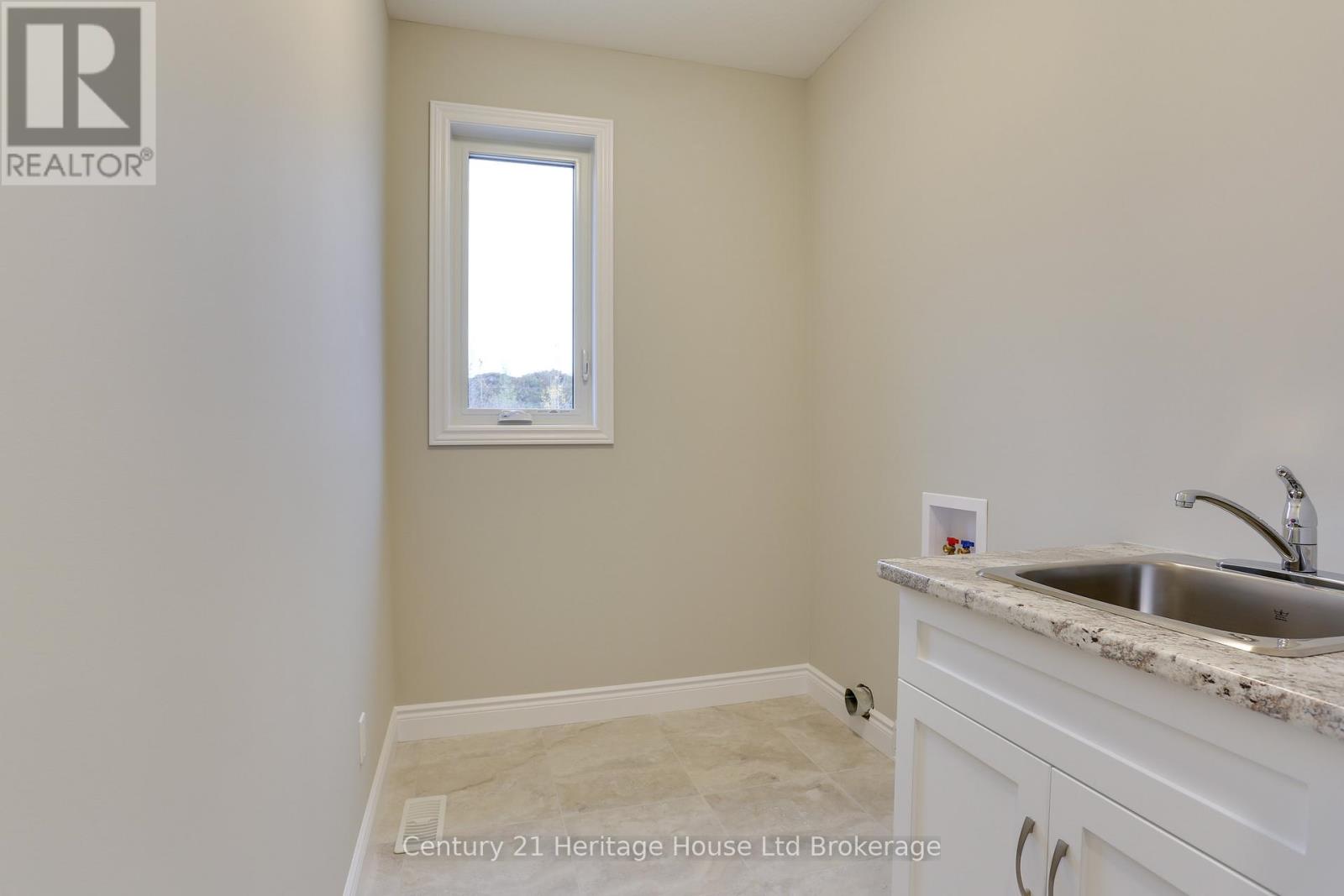 114 Beech Boulevard Property Photo 24