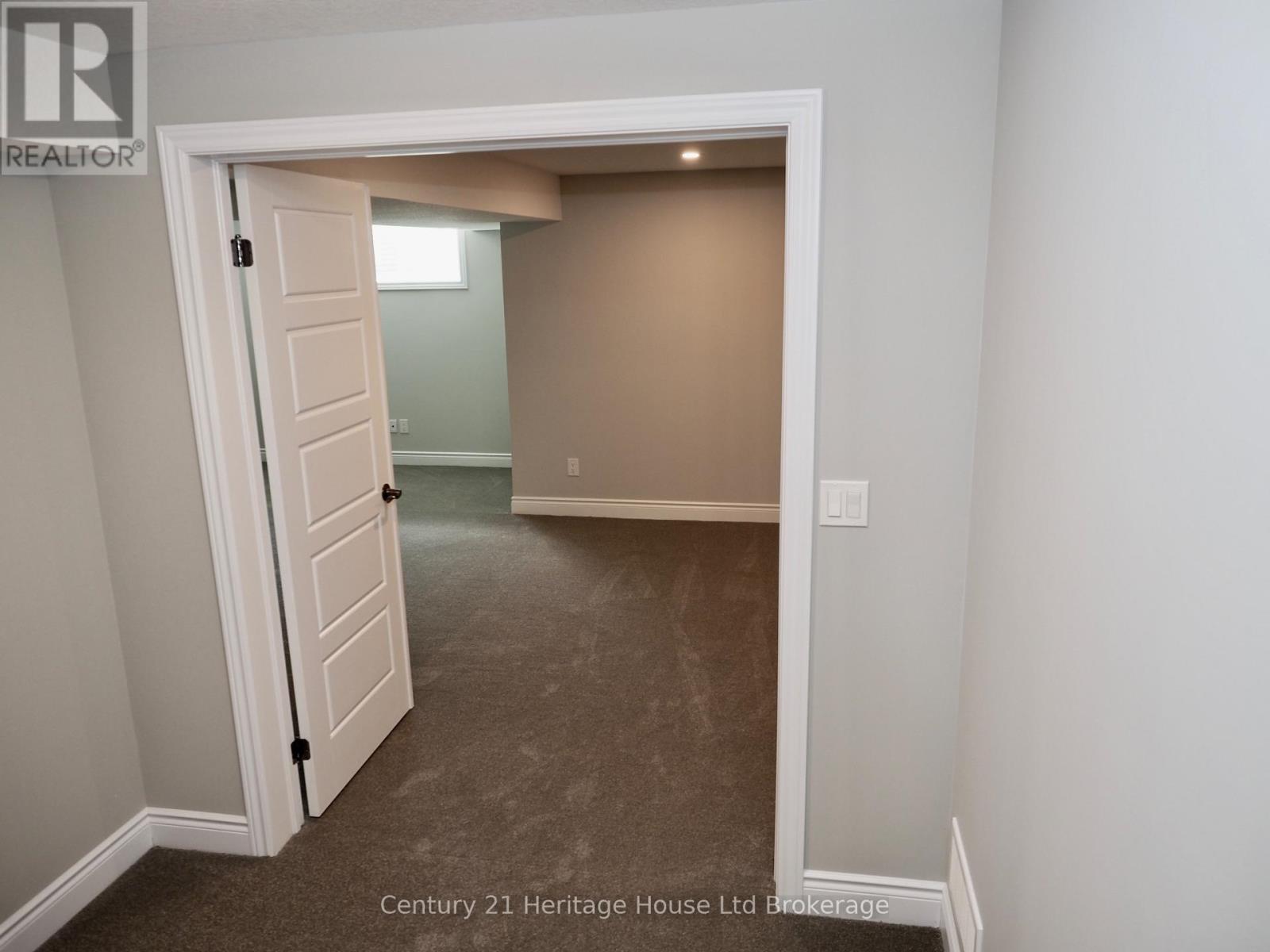 114 Beech Boulevard Property Photo 27