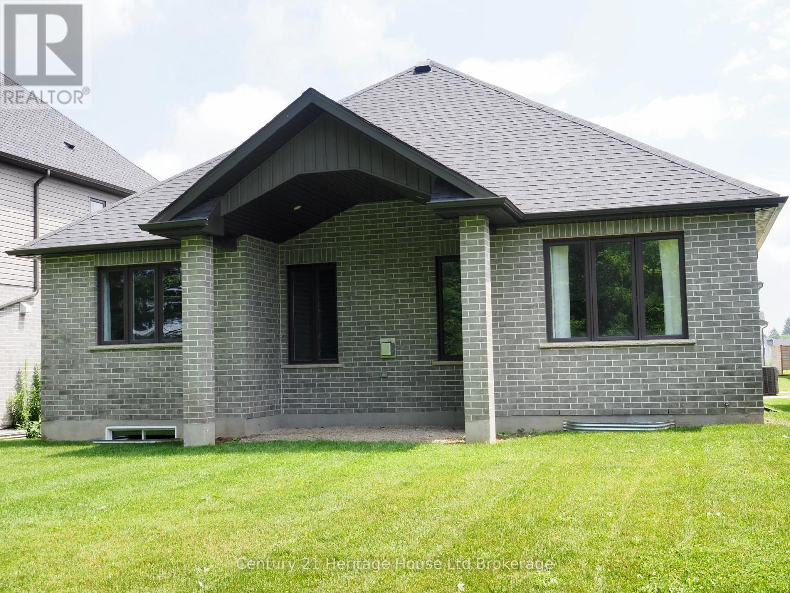 114 Beech Boulevard Property Photo 33