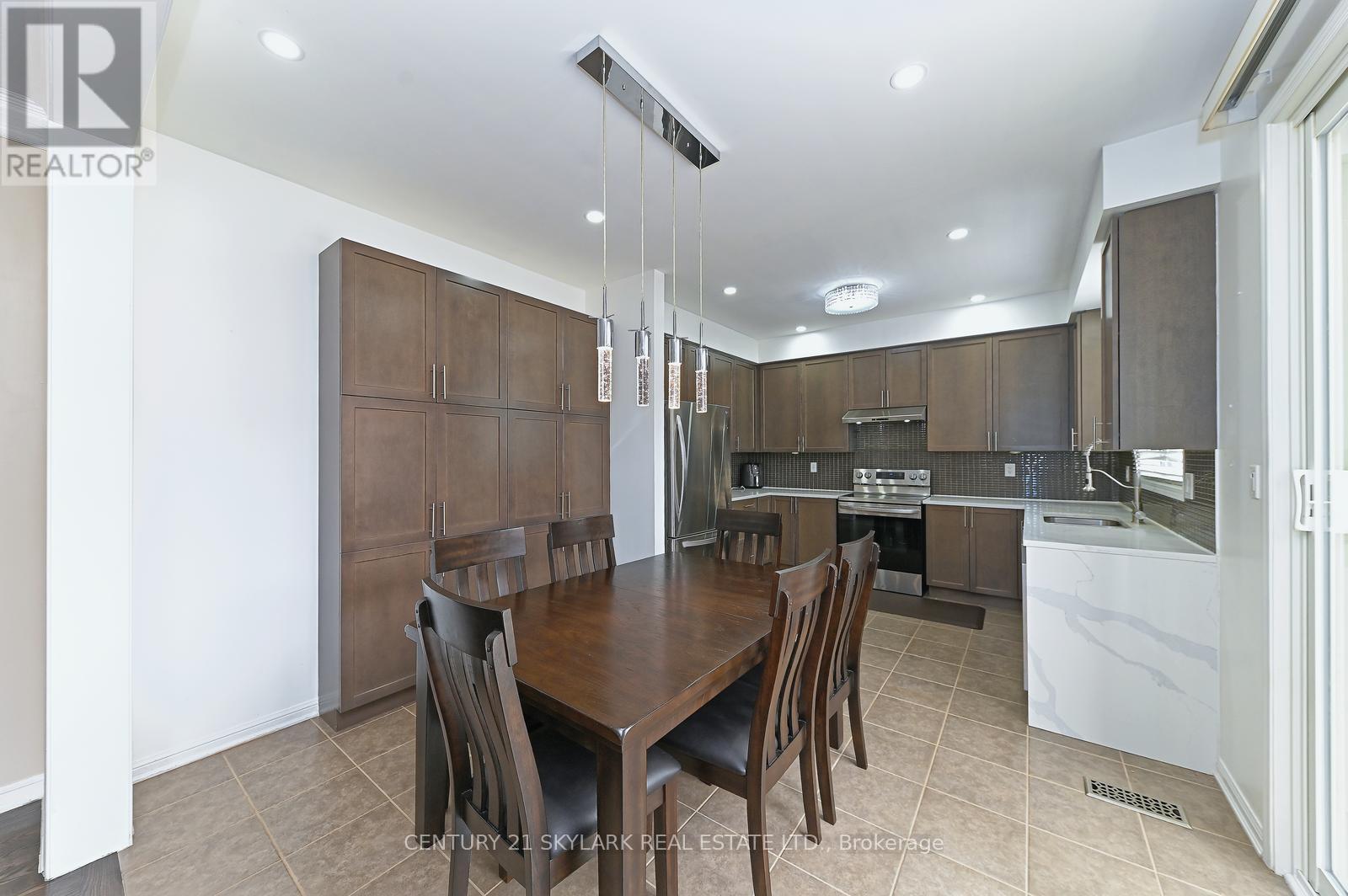 24 Dalton Drive Property Photo 12