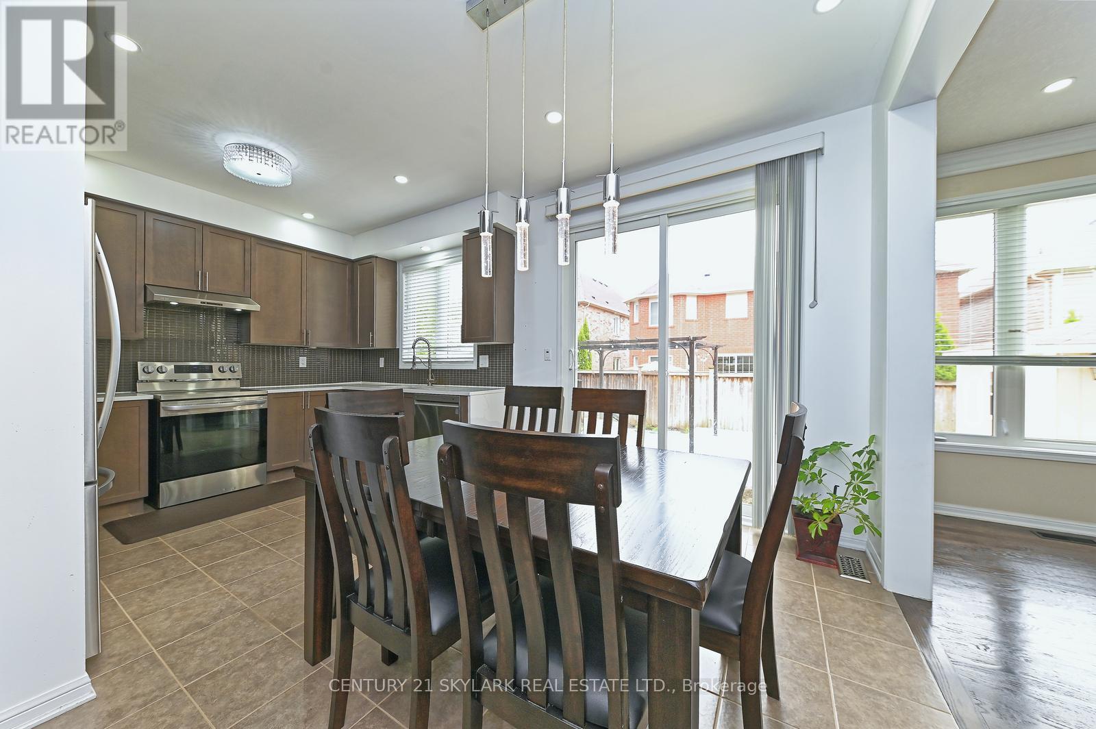 24 Dalton Drive Property Photo 13