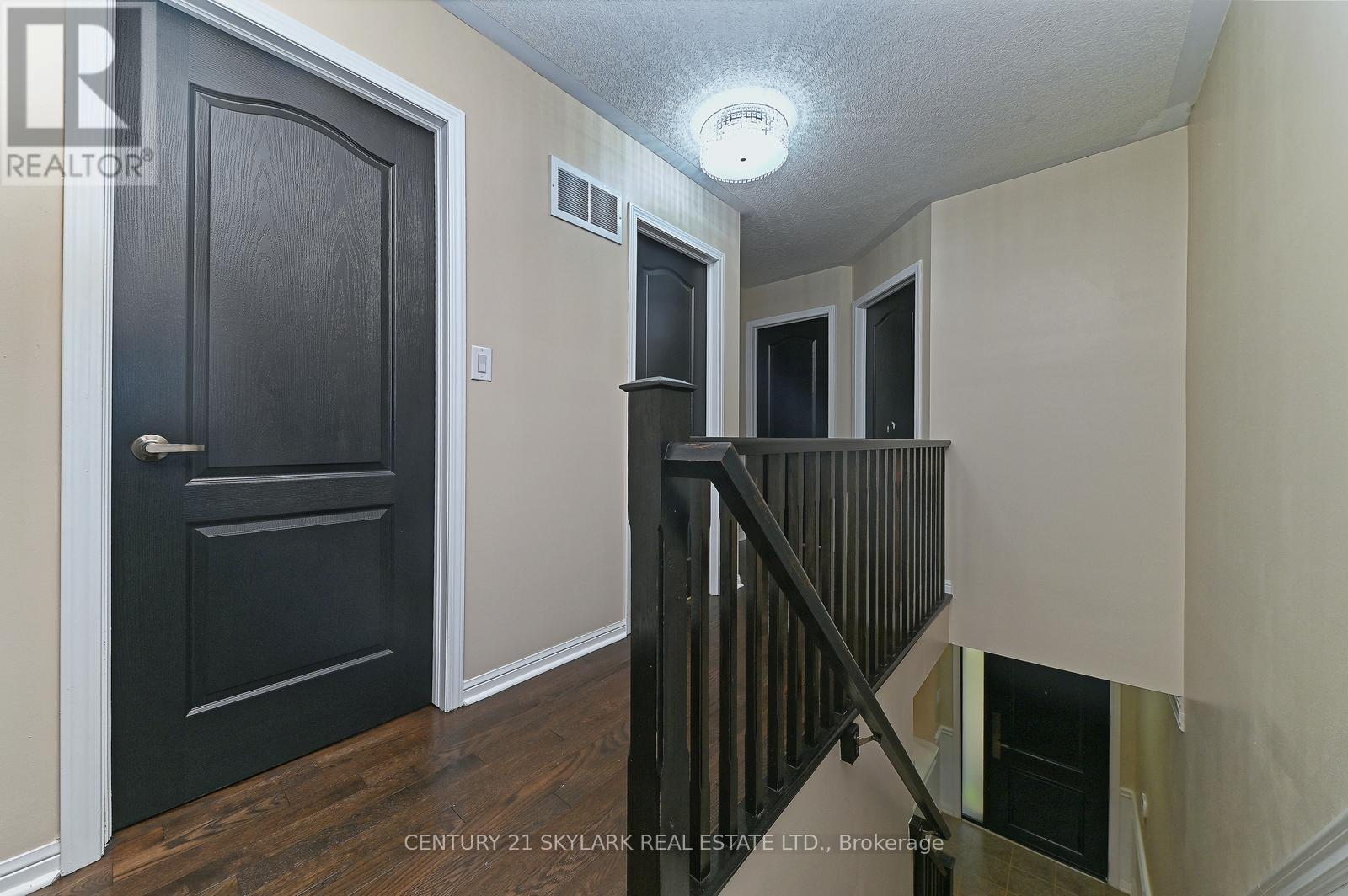 24 Dalton Drive Property Photo 21
