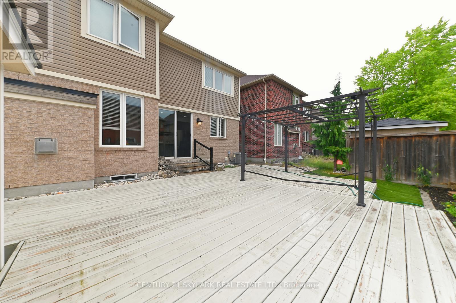 24 Dalton Drive Property Photo 42