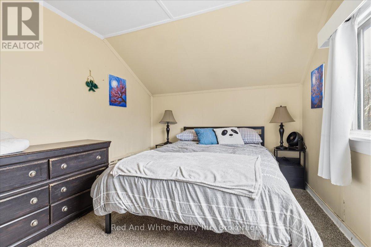 31 Bingeman Street Property Photo 12