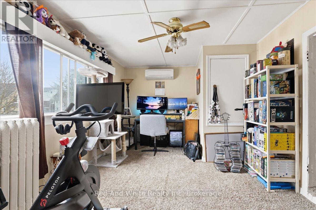 31 Bingeman Street Property Photo 13
