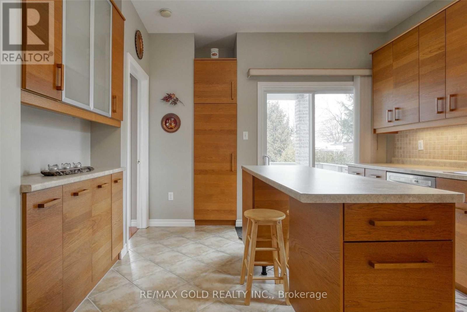 A-238 Woodhaven Road Property Photo 6