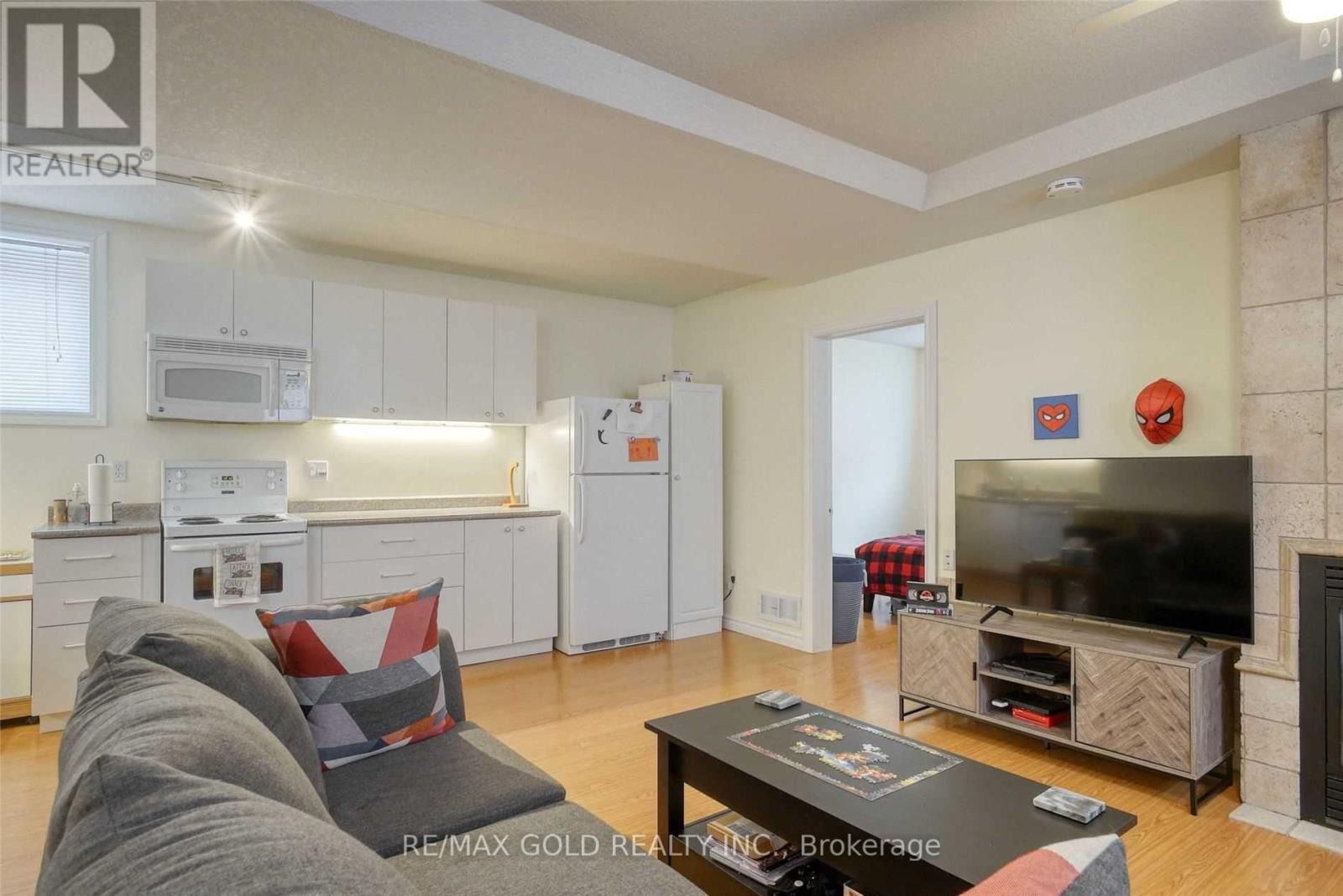 A-238 Woodhaven Road Property Photo 19