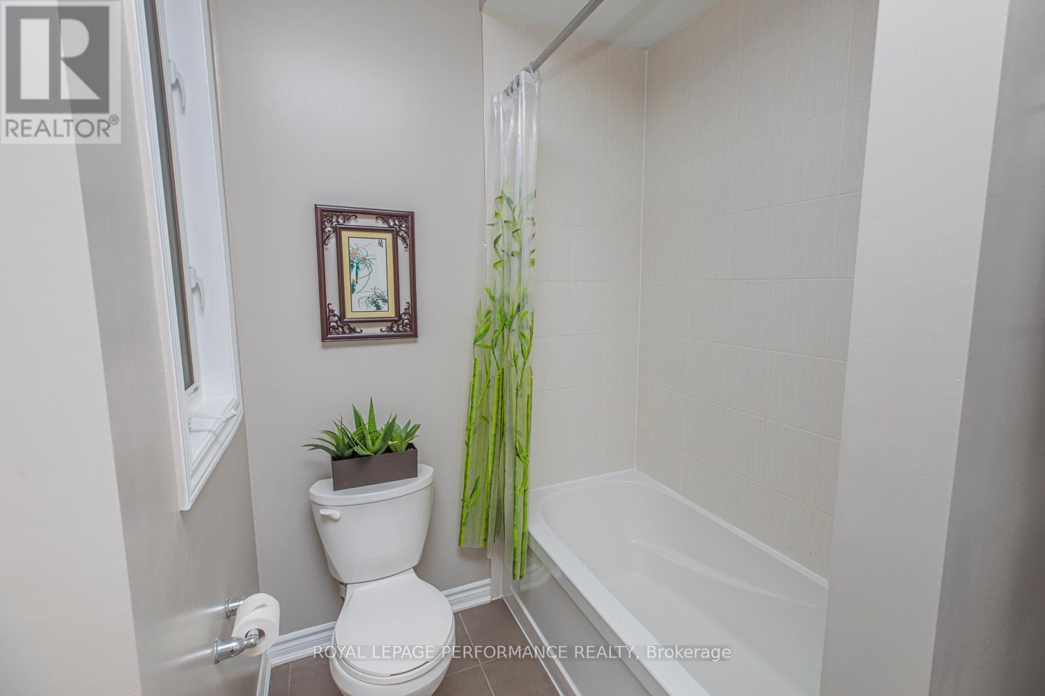 30 Summitview Drive Property Photo 27
