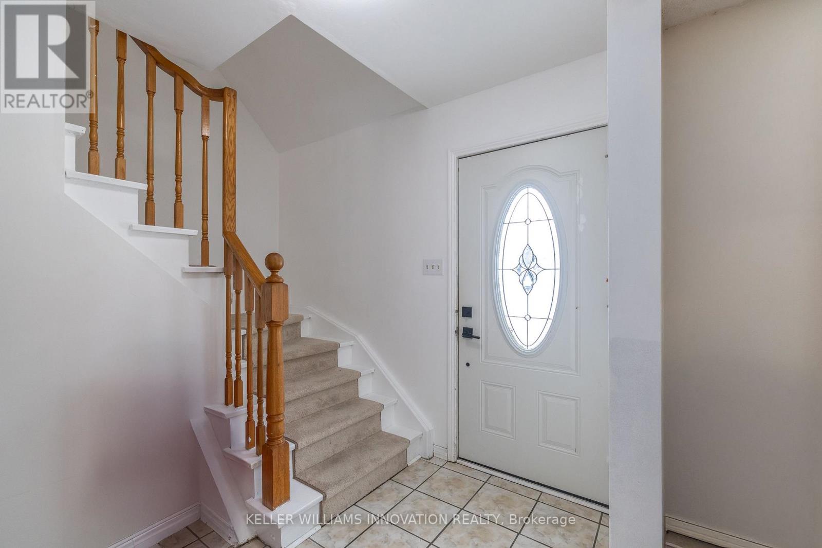 104 Henry Street Property Photo 4