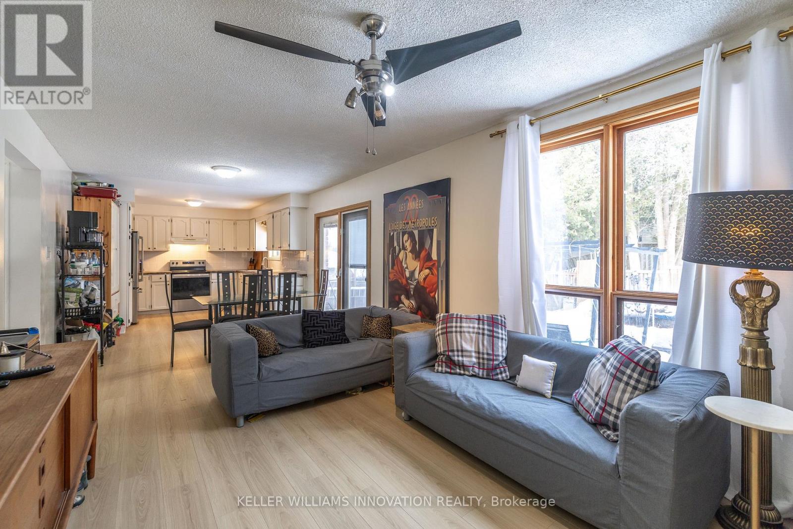 104 Henry Street Property Photo 8