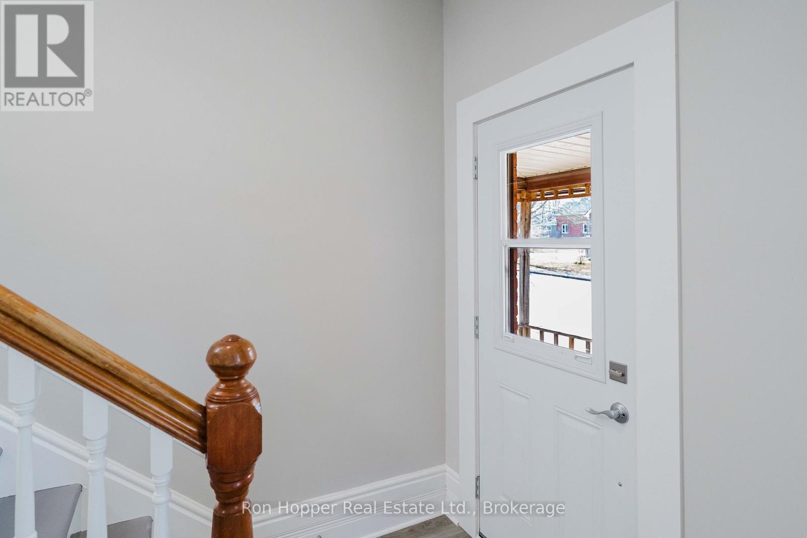 682 7th St A East Street Property Photo 8