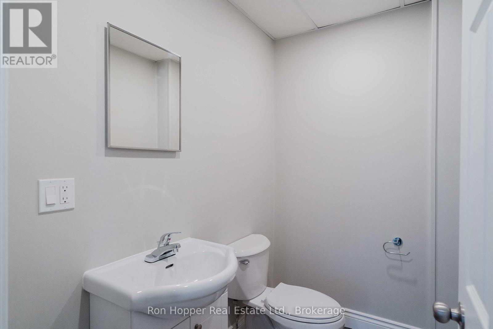 682 7th St A East Street Property Photo 15