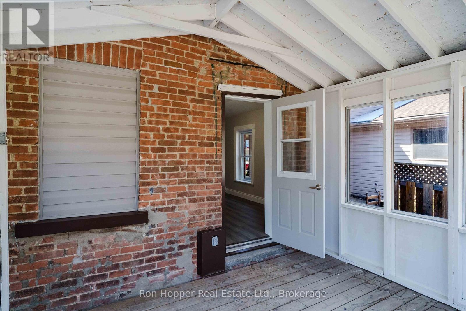 682 7th St A East Street Property Photo 18