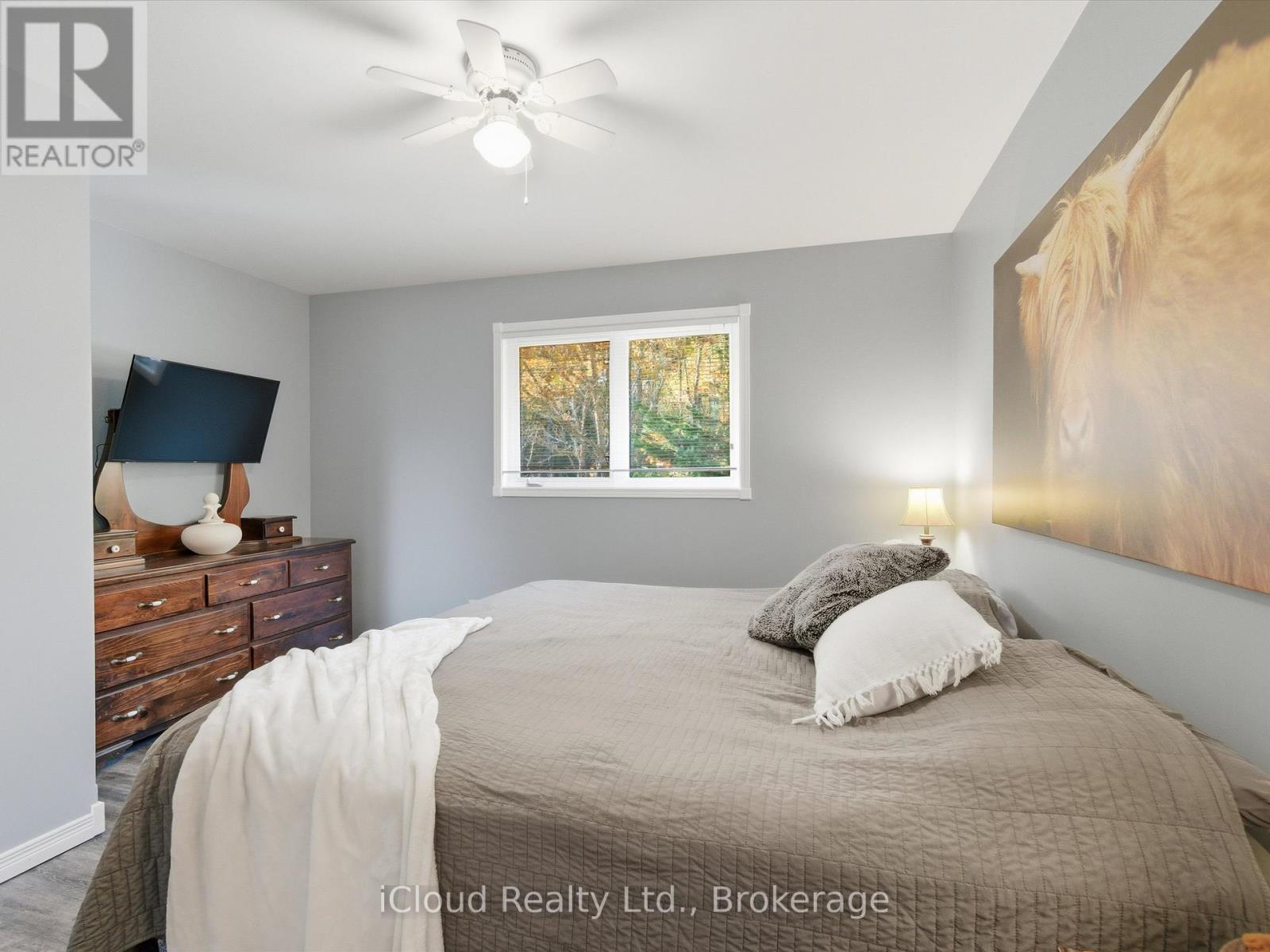 6 Springhill Road Property Photo 9