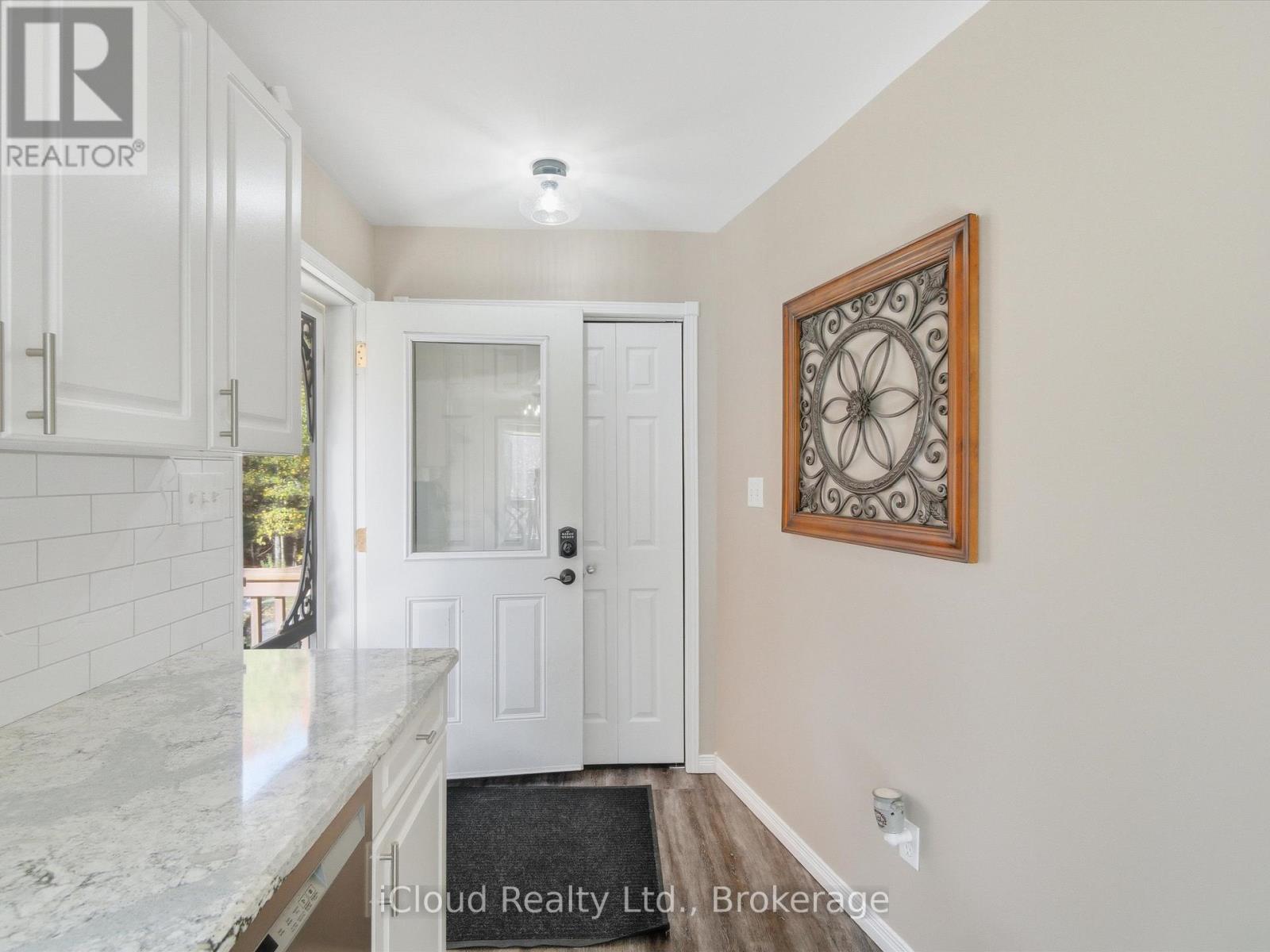 6 Springhill Road Property Photo 18