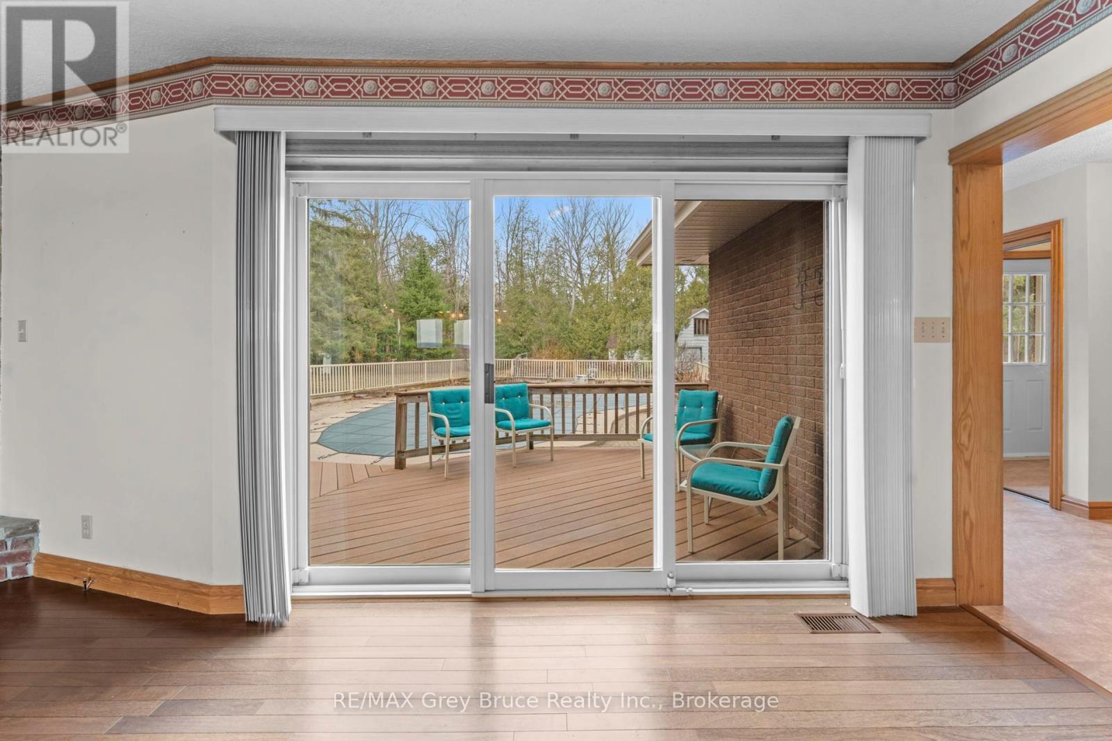 122 Cottage Lane Property Photo 23