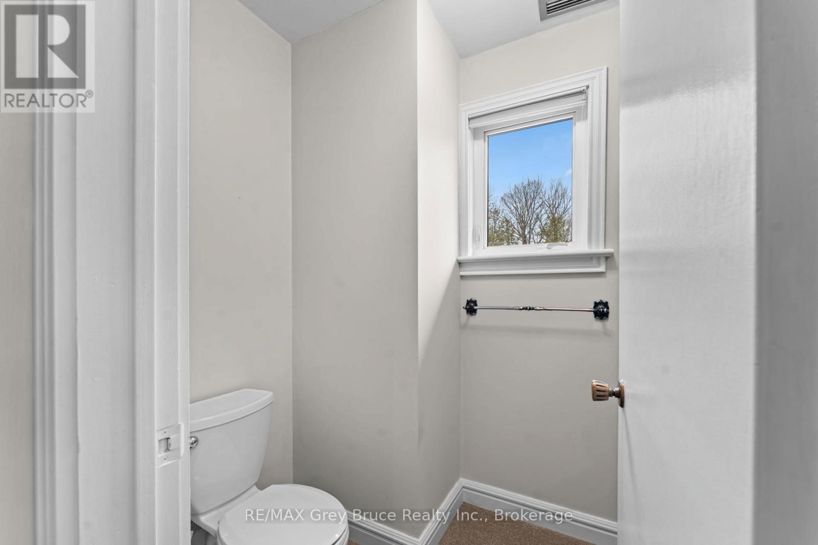 122 Cottage Lane Property Photo 30