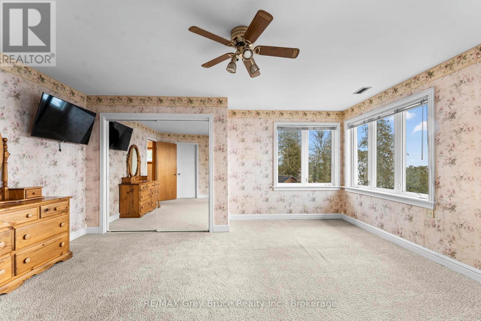 122 Cottage Lane Property Photo 32