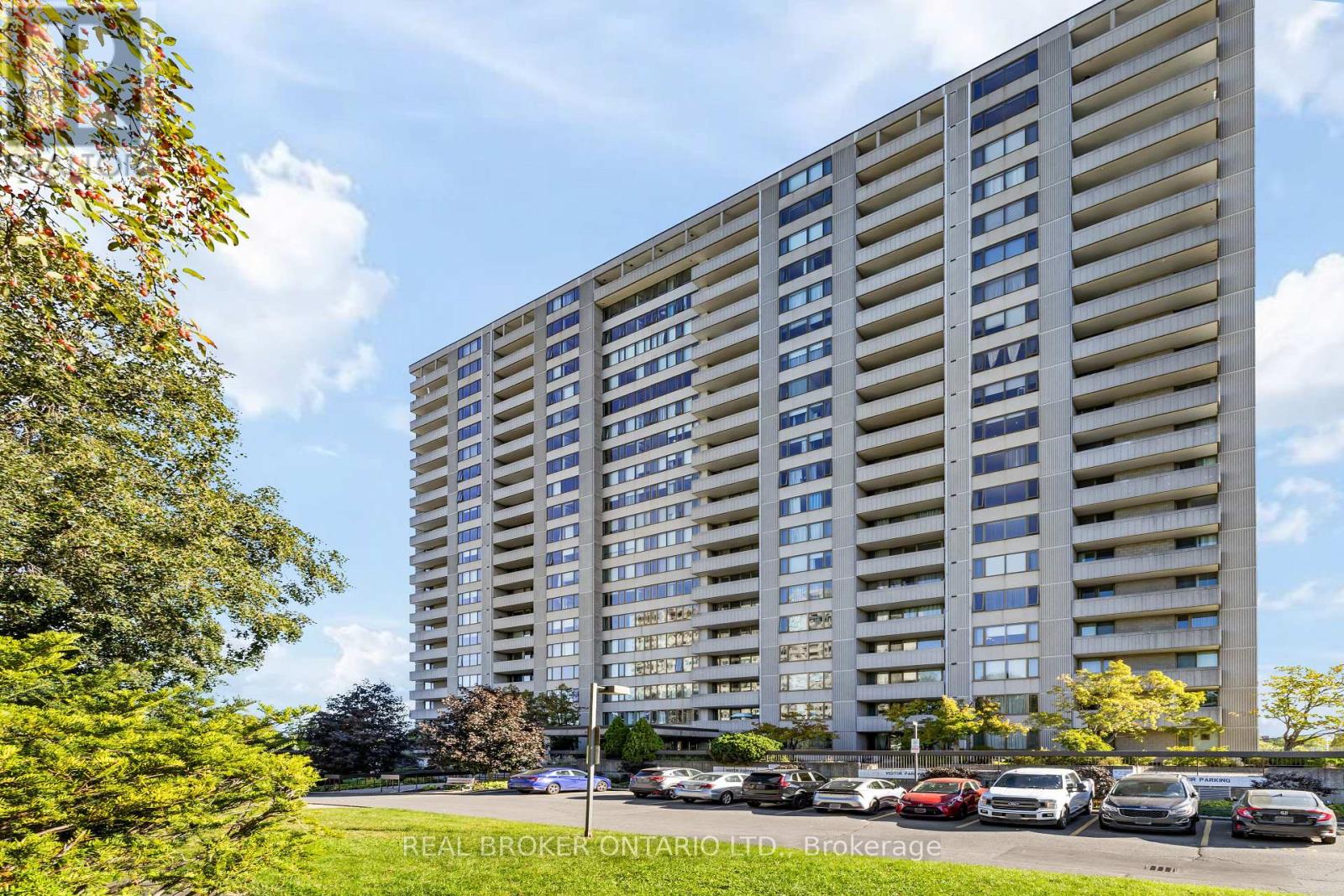 506 - 2625 REGINA STREET Property Photo 1