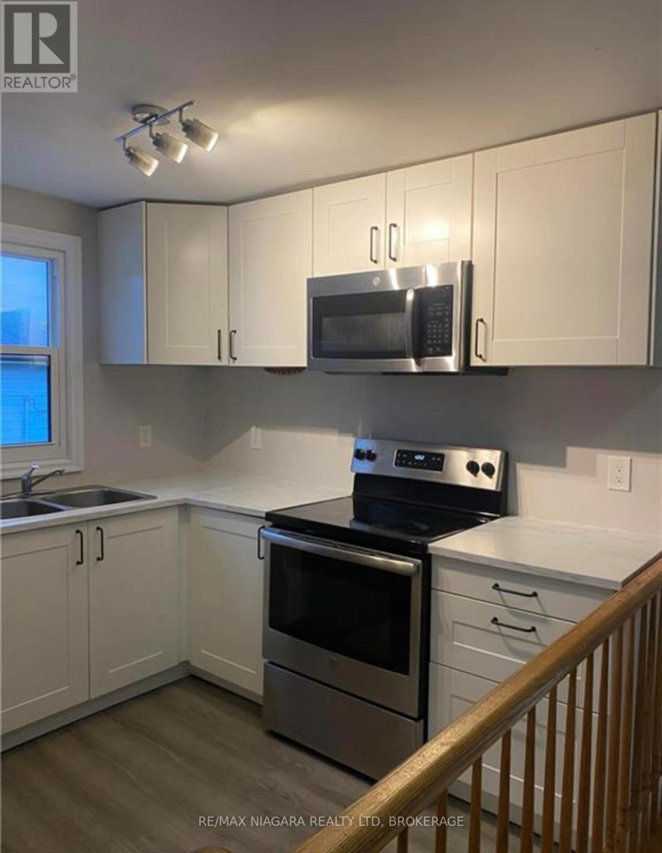 42 Vine Street Property Photo 4