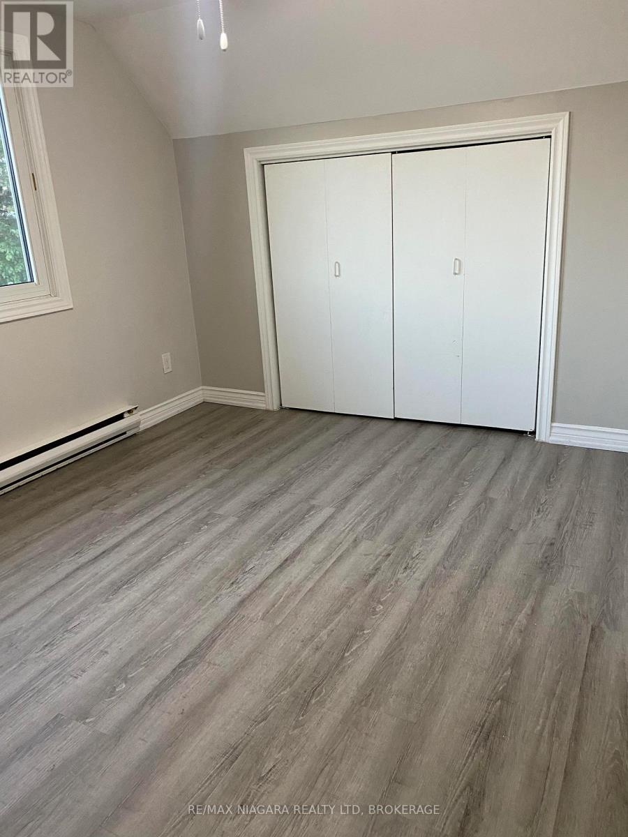 42 Vine Street Property Photo 12